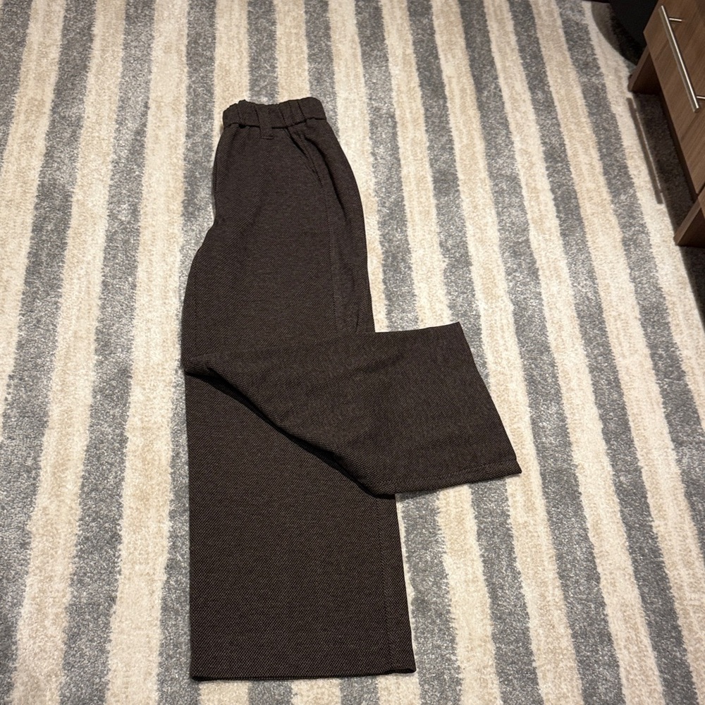 Democracy Woman’s Dark Brown Dress Pants